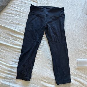 Lululemon wunder Capri Pants